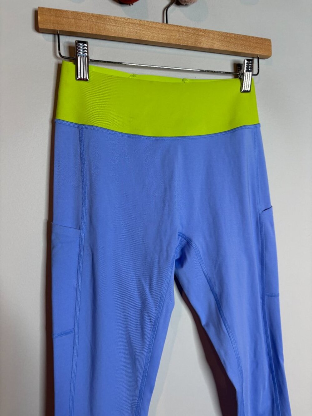 Parade Flex Sport+ Leggings Persian Jewel Neon Mint View 2